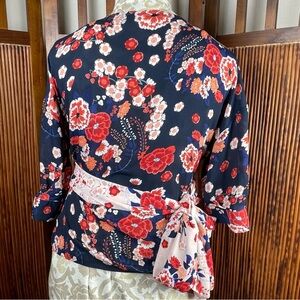 Violet + Claire Floral Kimono Wrap Top Size Medium